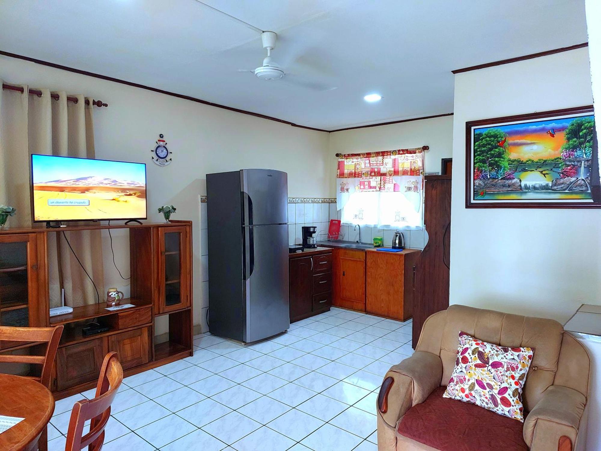 Casa Equipada En El Centro De Puntarenas Villa Eksteriør billede